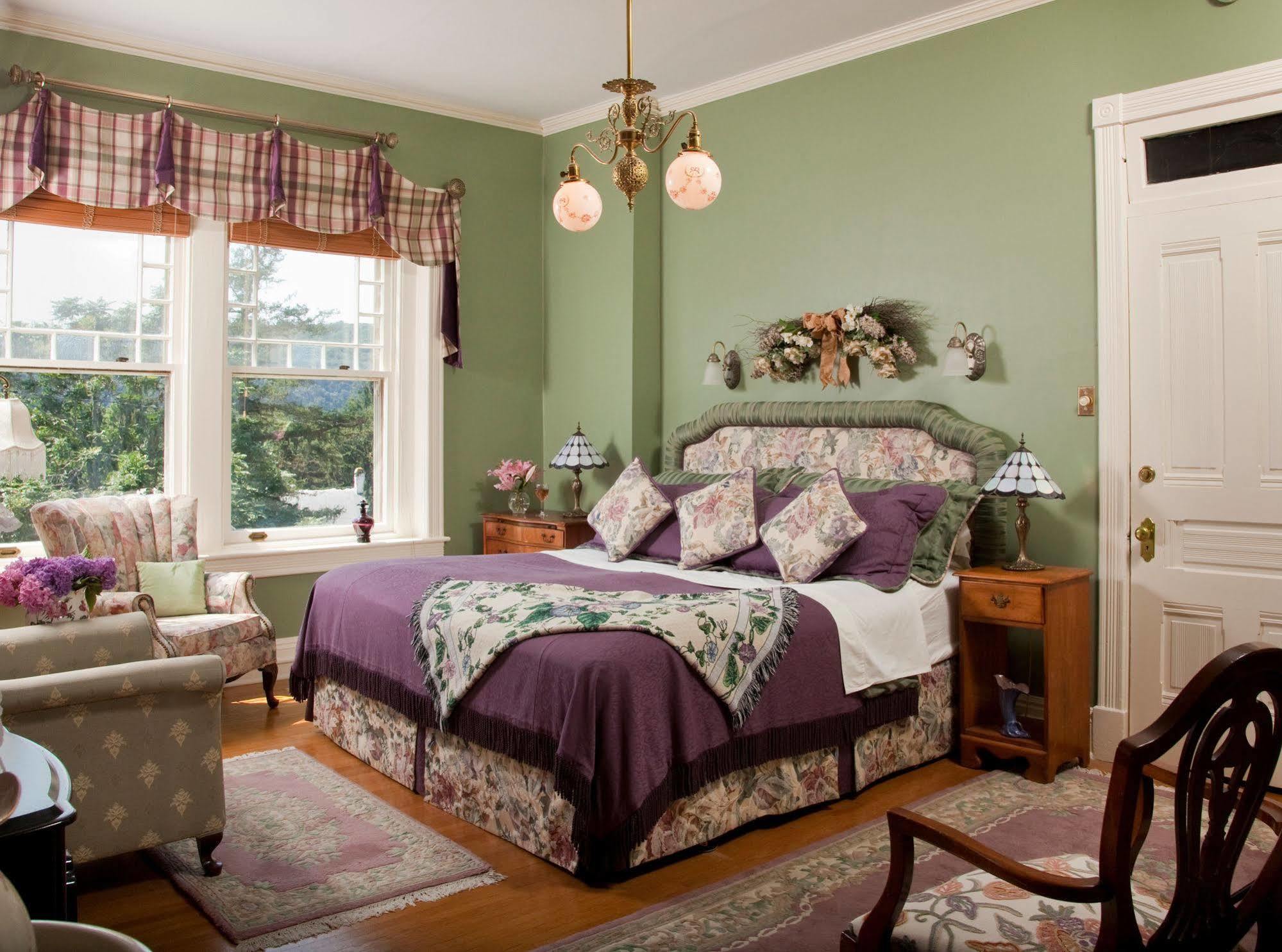 B.F. Hiestand House Bed & Breakfast Marietta Exterior photo